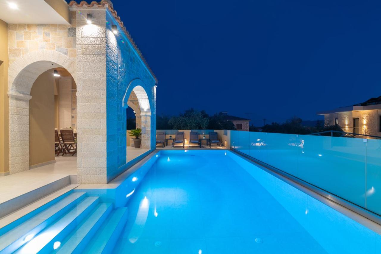 Romanza II Luxury Villa Kalamákion Buitenkant foto